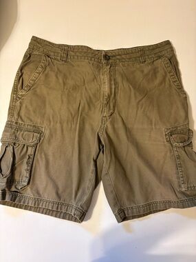 Magellan Outdoors Men's Cargo Shorts - Olive